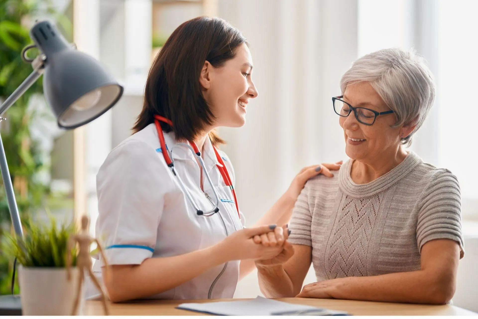 Doctor speaking with patient at Macquarie Parkside Medical